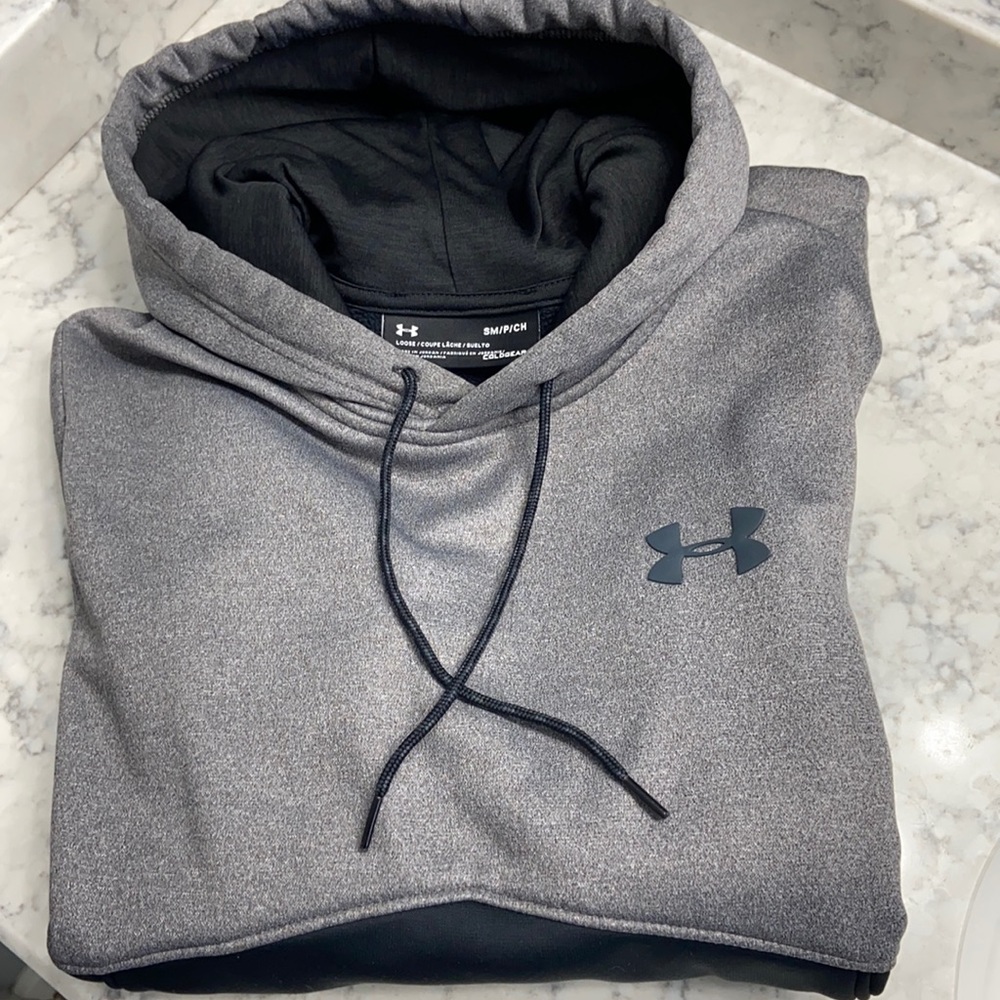 Under Armour Coldgear Sweatshirt- Excellent Condition!